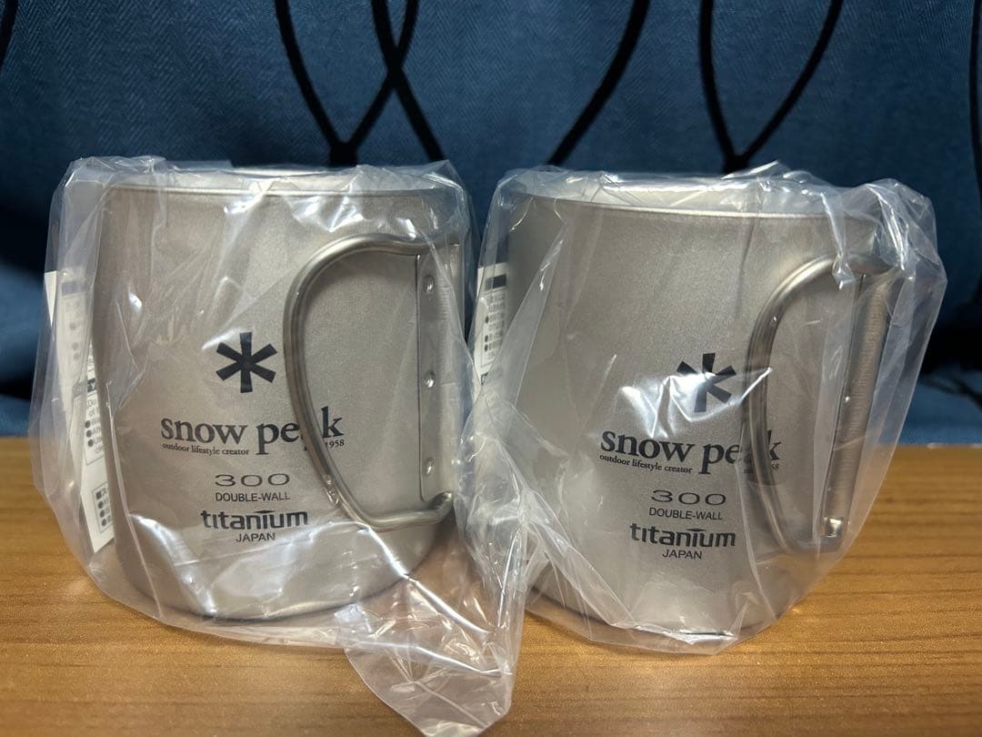 未使用  peak チタンダブルマグ 300ml ２個セット