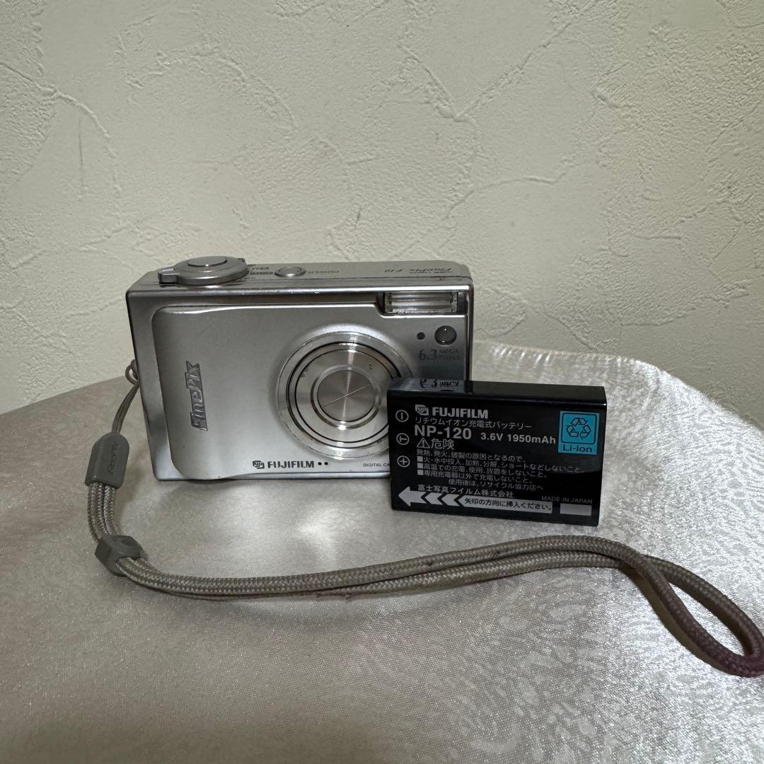 【動作確認済】FUJIFILM FinePix F10 名機 希少CCDセンサー