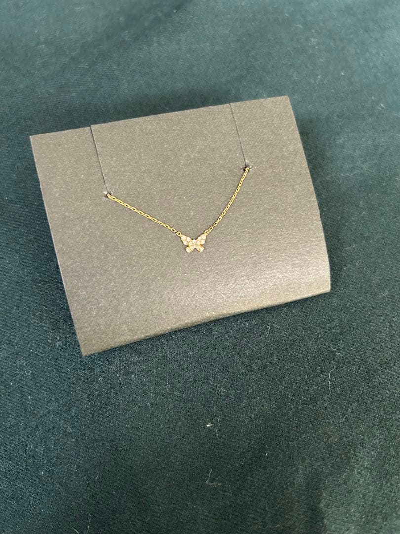 AHKAH バタフライネックレス