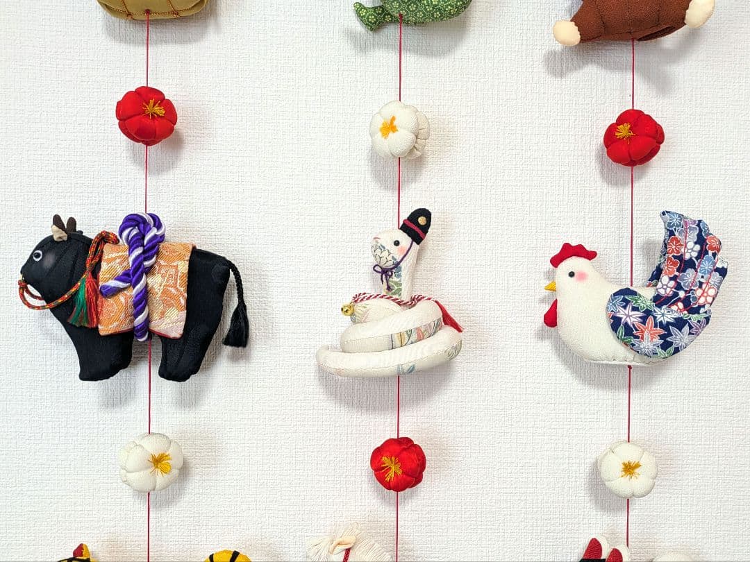 【 十二支の吊るし飾り 】ちりめん細工 干支