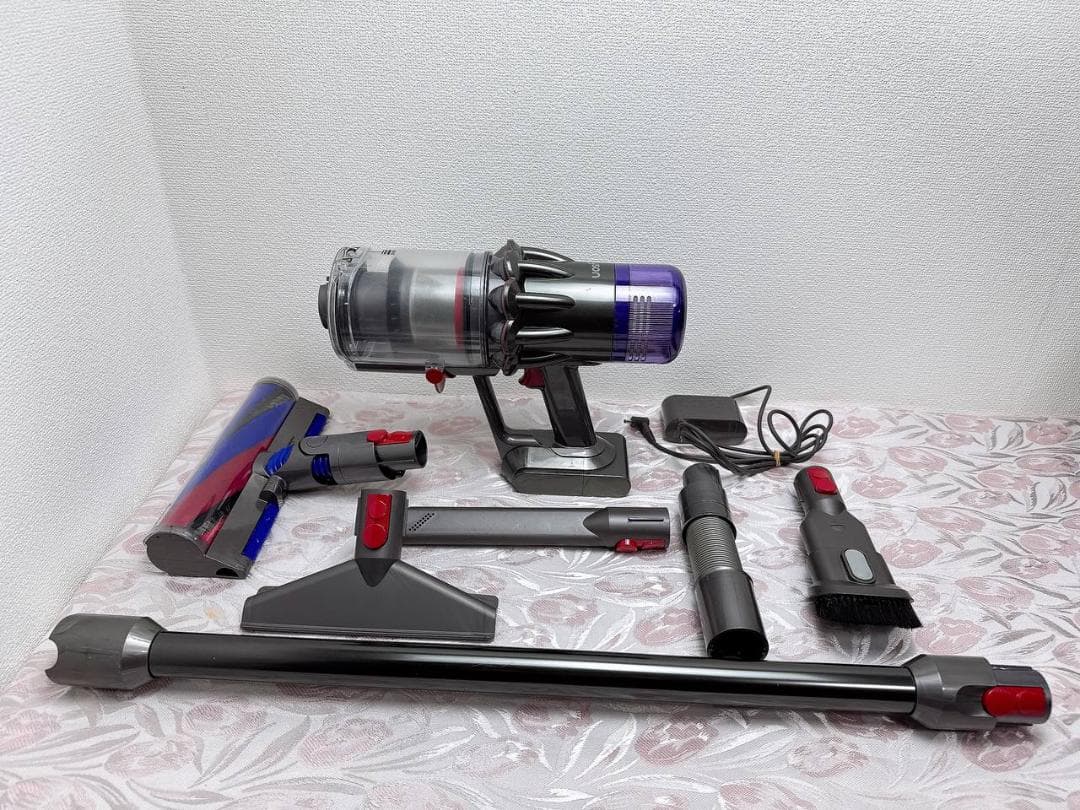 【分解洗浄済】343-1- dyson SV18 掃除機 作動品