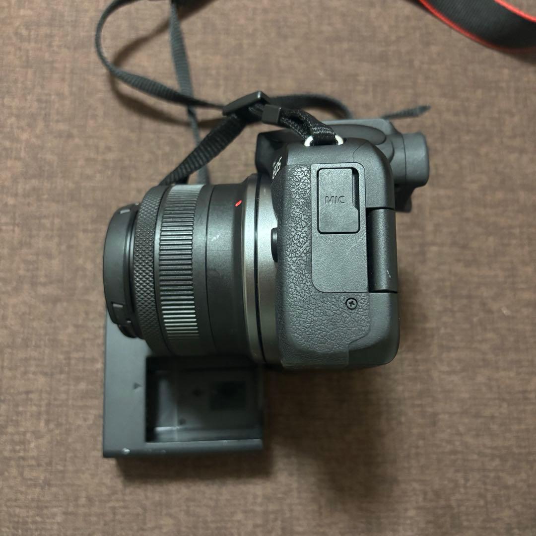 【11/17限定】EOS R50・RF-S18-45 IS STM レンズキット