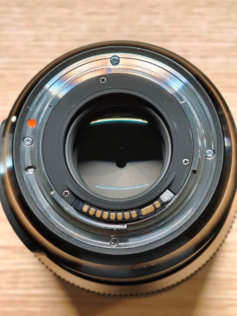 SIGMA Canon EFマウント135mm F1.8 DG HSM Art