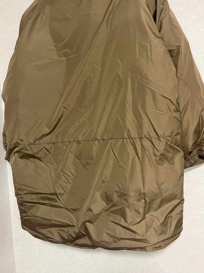 新品タグ付き yield モンスターダウンジャケット イールド ・アウター XL