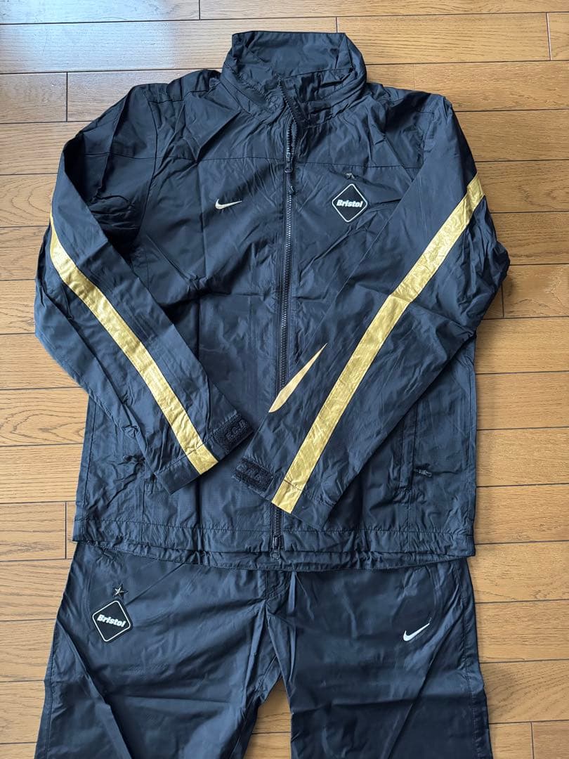 ✨本日限定　Nike F.C.R.B.ジャージ Sサイズ 黒 セットアップ