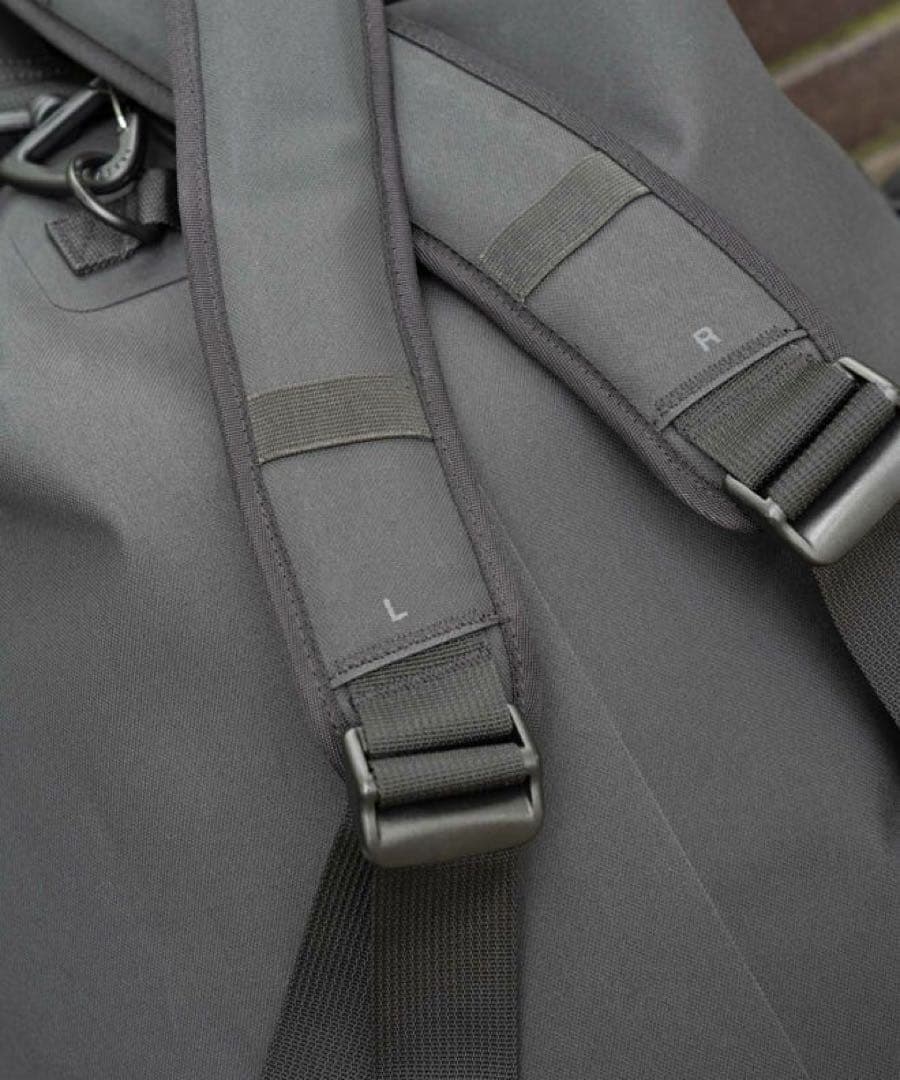  peak 4Way Dry Bag M防水ロールトップバッグ