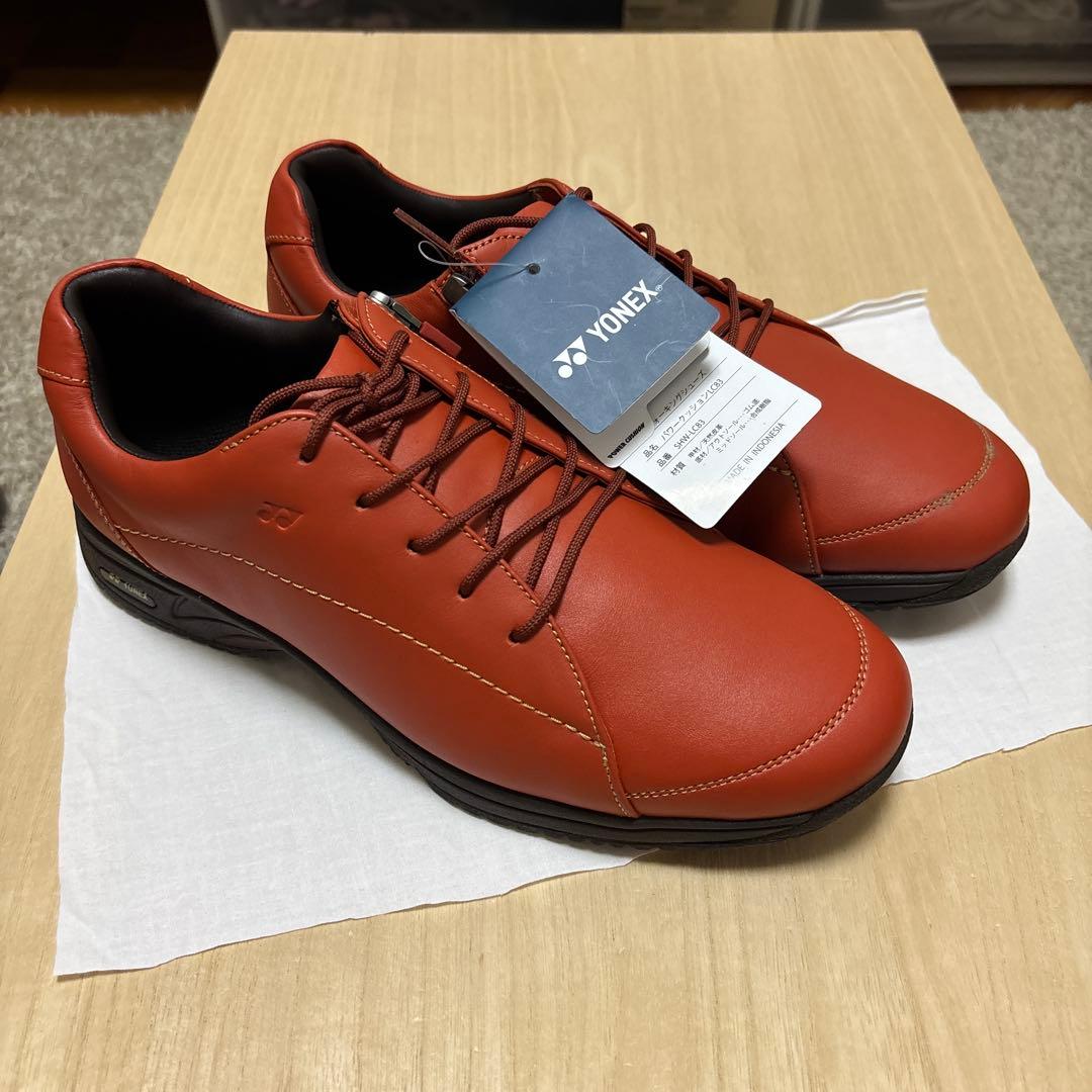 新品・未使用 YONEX ウォーキングシューズ オレン ジ レディース24cm