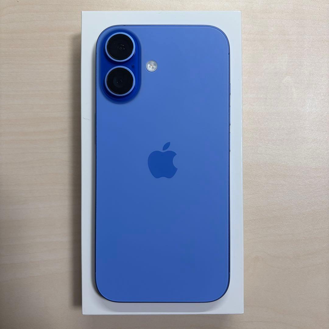 極美品iPhone16 128gb ウルトラマリン　SIMフリー フィルム付き