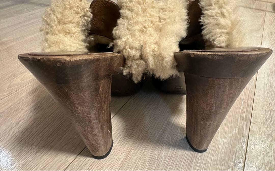 ミュウミュウ　スエード ムートン　サンダル　ミュール　38.5