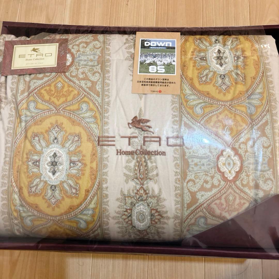 【訳アリ新品・未使用】エトロ ダウン90%羽毛掛布団 150×200cmシングル