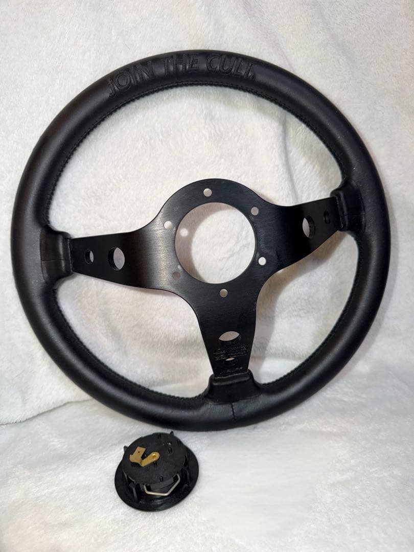 LIKEWISEライクワイズ ステアリングホイール HELLBOI エディション