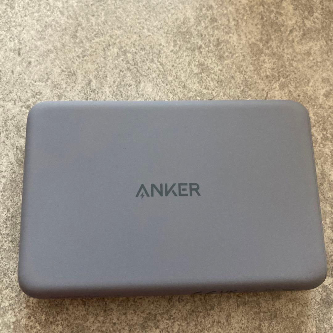 ANKER ワイヤレスバッテリー