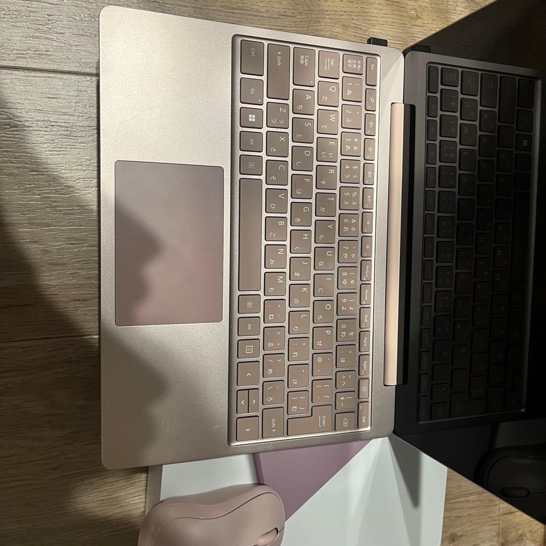 【美品】Microsoft Surface Laptop Go2 サンドストーン