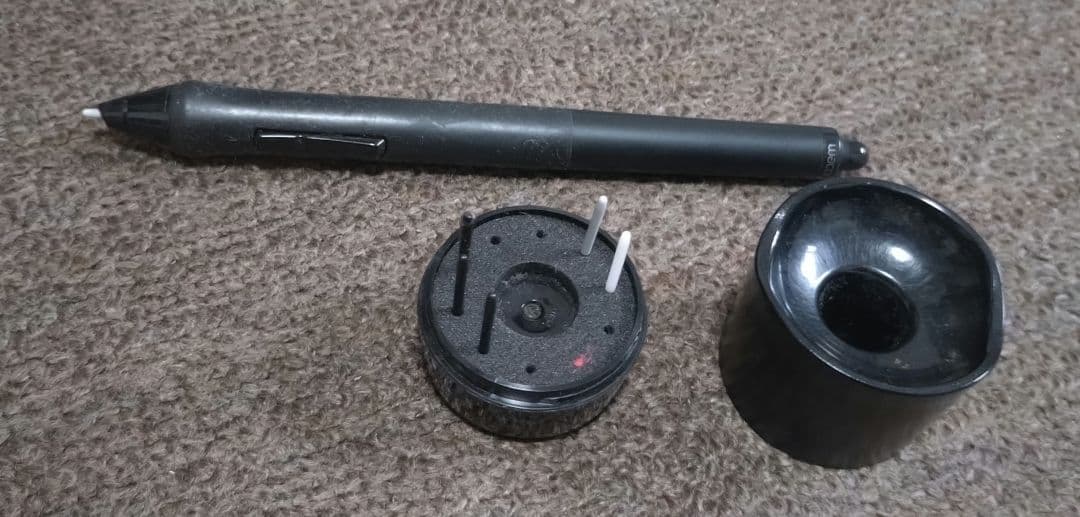 液タブ・ペンタブ WACOM Cintiq 21UXDTK-2100