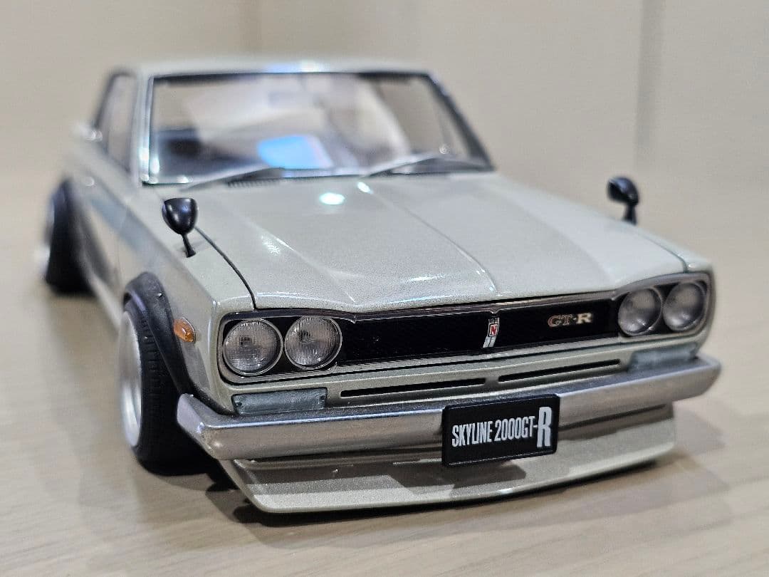 AUTOart　1/18　日産　スカイライン　GT−R　 (KPGC10)