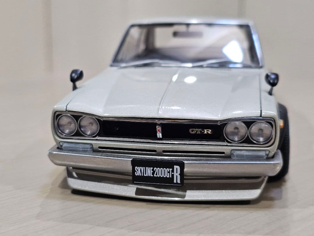 AUTOart　1/18　日産　スカイライン　GT−R　 (KPGC10)