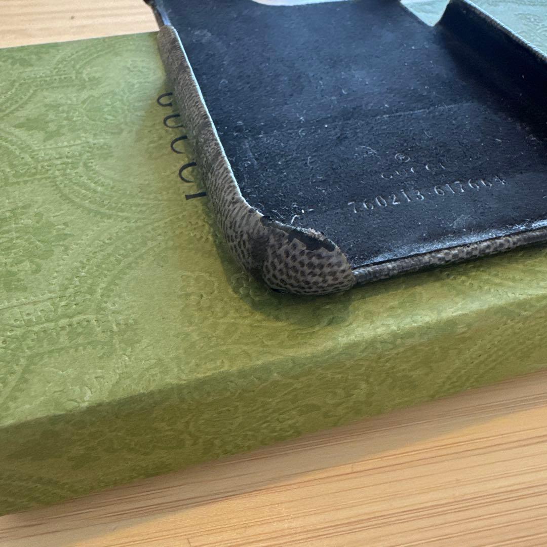 GUCCI iPhone15pro用ケース ダークグレー