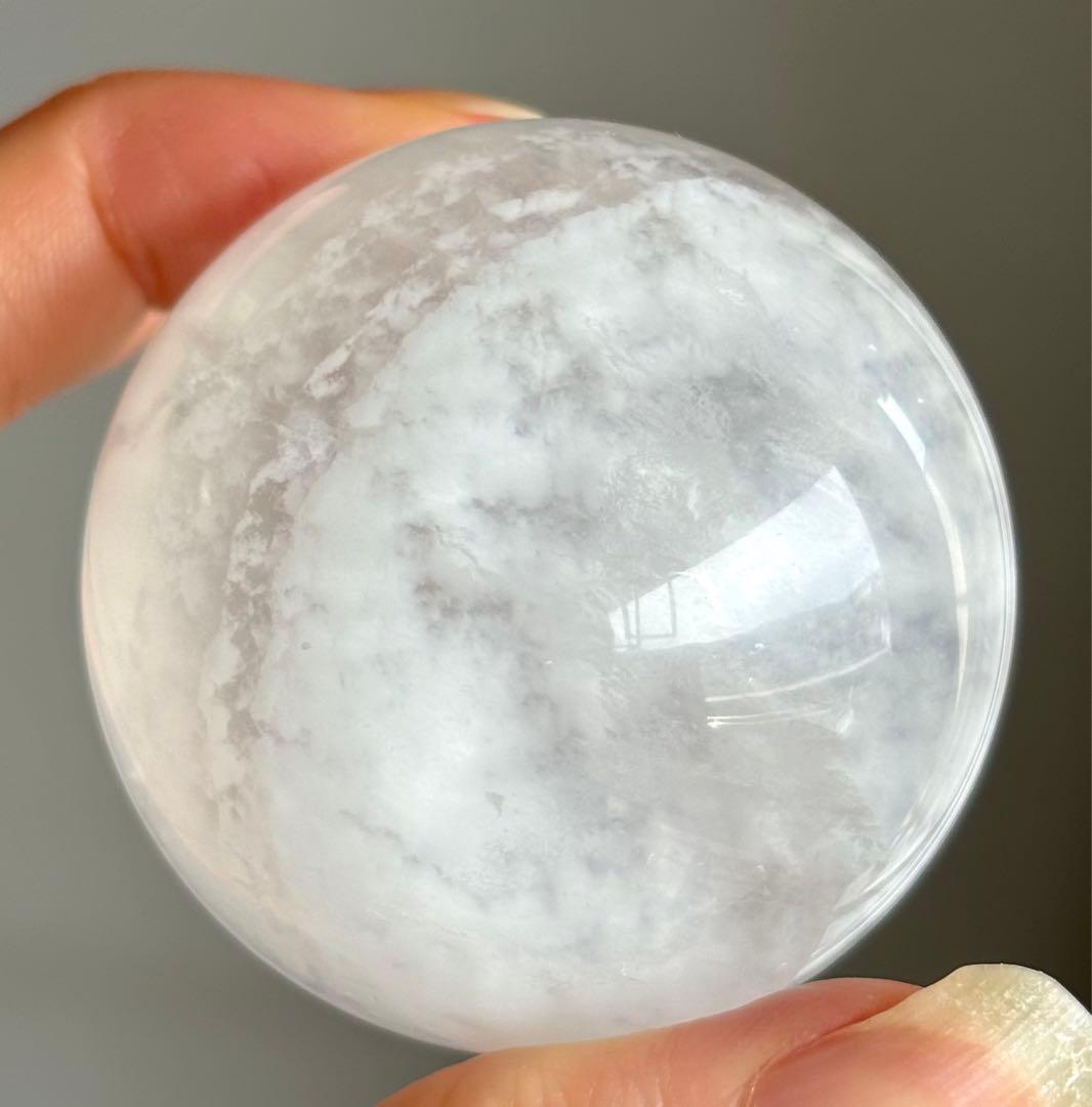 ラスト再入荷　凄くレア　高品質　セリサイトinフローライト スフィア　uv蛍光