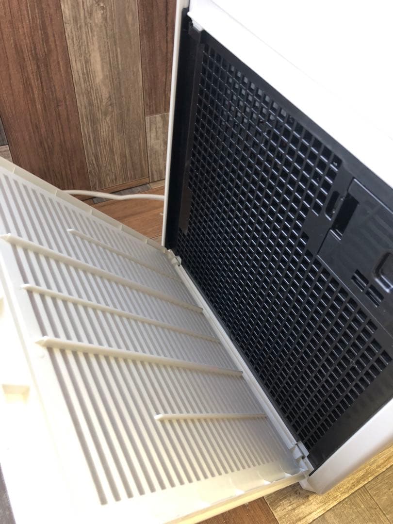 ダイキン 空気清浄機 MCK55YBK-W 2022年製　(160)