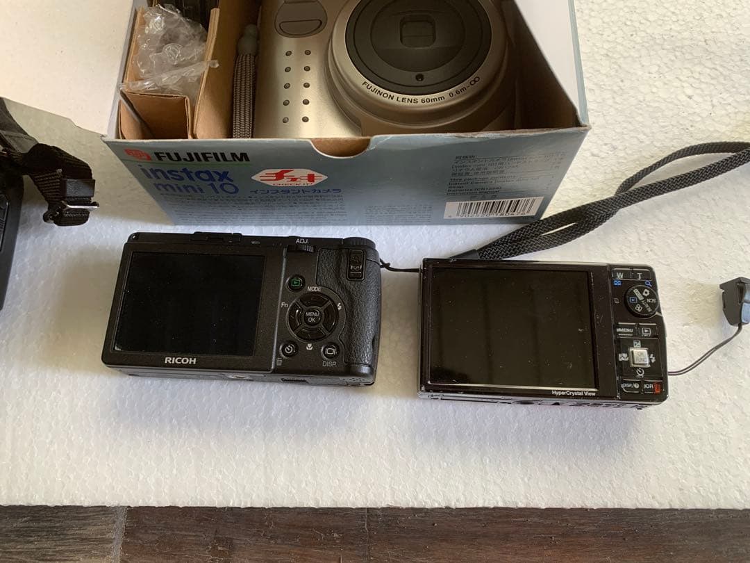 フィルムカメラまとめ 動作未確認 ジャンク 大量 一眼レフ コンパクト レンズ