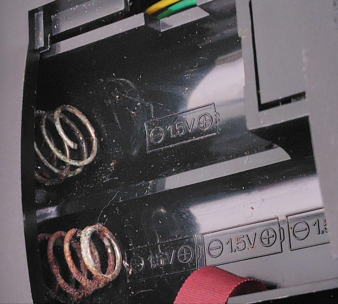 VICTOR　F-240　MW/SW/FM 3バンド ラジオ