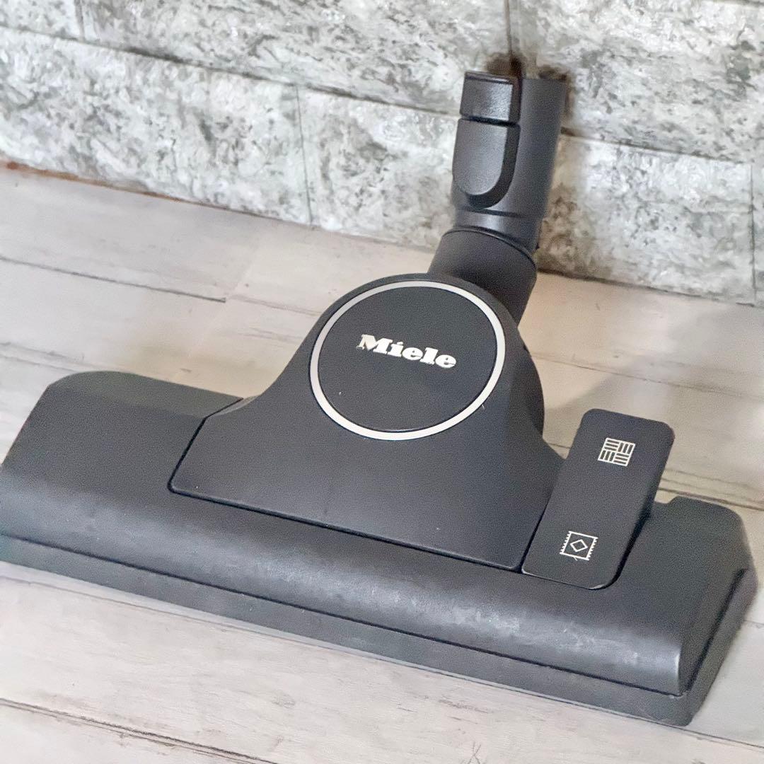 掃除機・クリーナー Miele Compact C1 Pure Suction SCA03