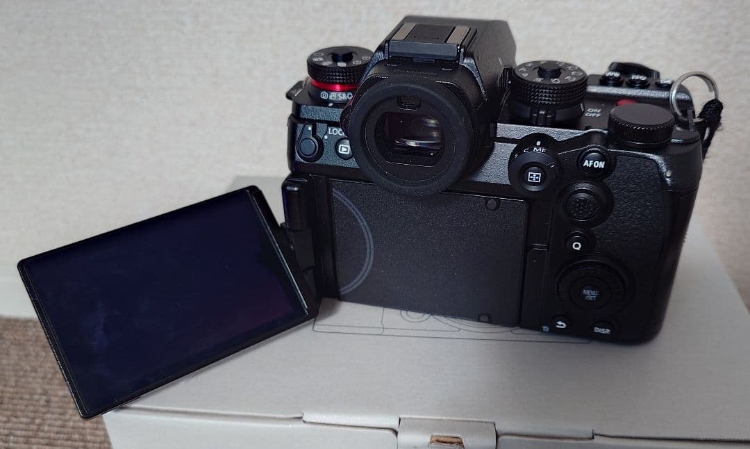 LUMIX DC-S1M2 S1Ⅱ ボディ Panasonic 中古 ワケ有り品