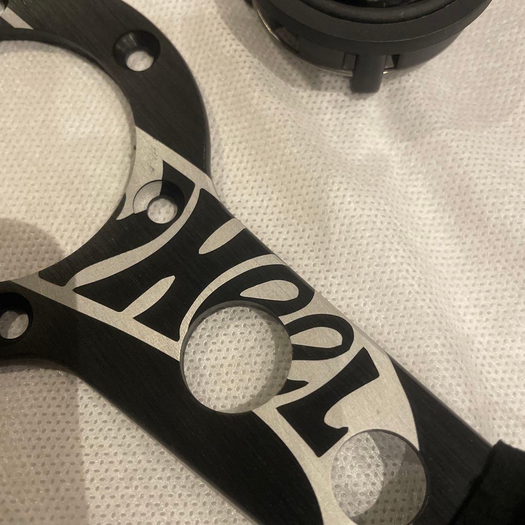 アウトレット品　momoステアリング ホットウィール50周年限定モデル