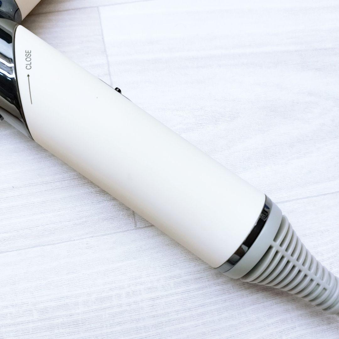 未使用に近い☺付属品完備 KINUJO 絹女 ドライヤー キヌジョ