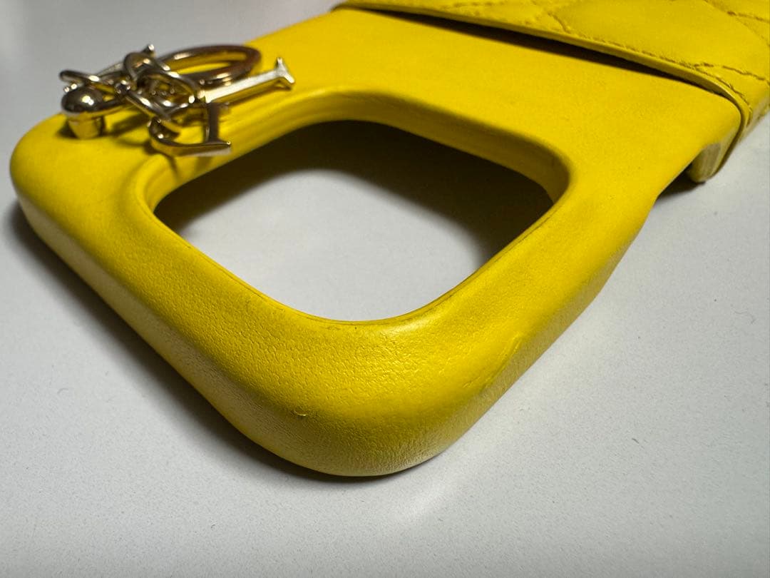 クリスチャンディオール iPhone15Pro