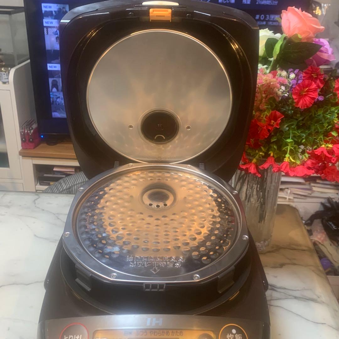 美品 ■象印 IH 10合 IH式 極め炊き ブラウン NP-VZ18■炊飯確認