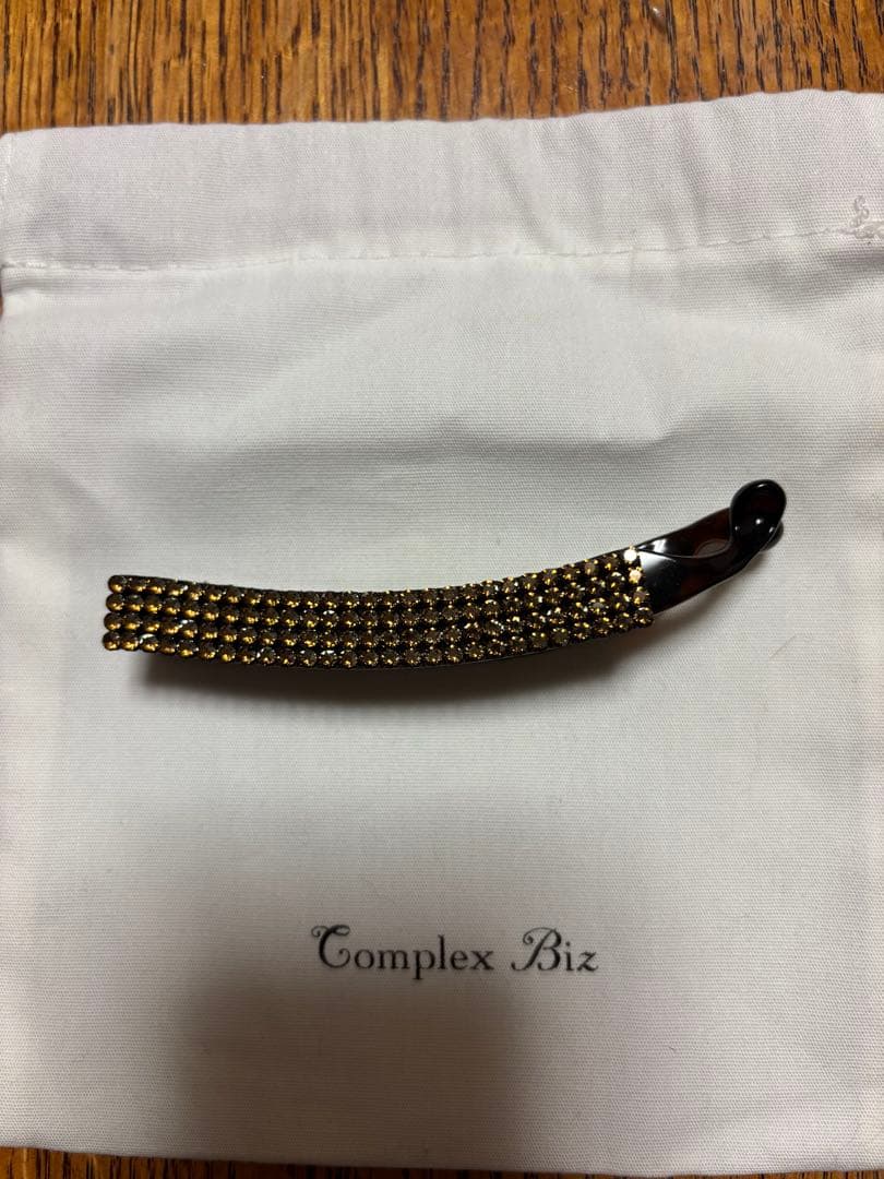 コンプレックスビズ　 バナナクリップ　ブラウン