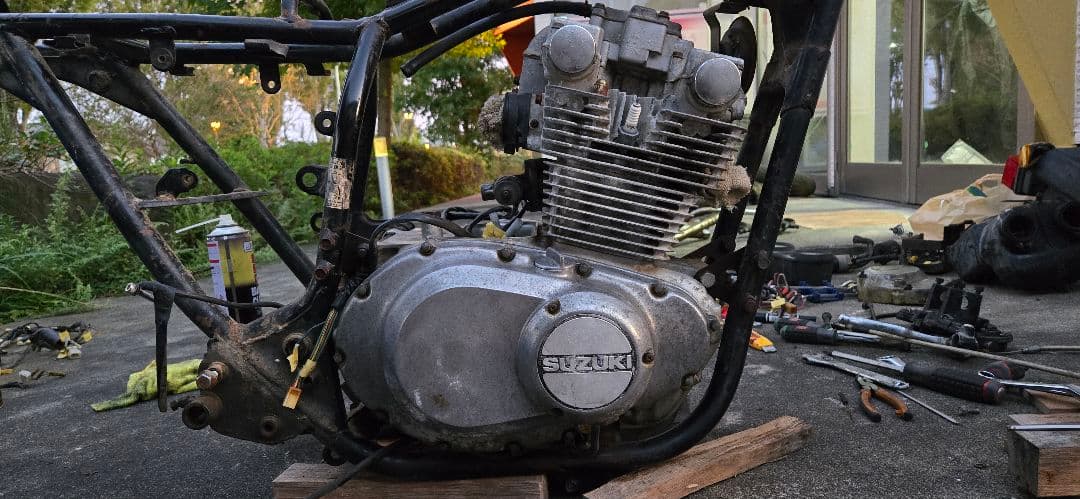SUZUKI　GSX450E　エンジン　GSX400E　GSX250E