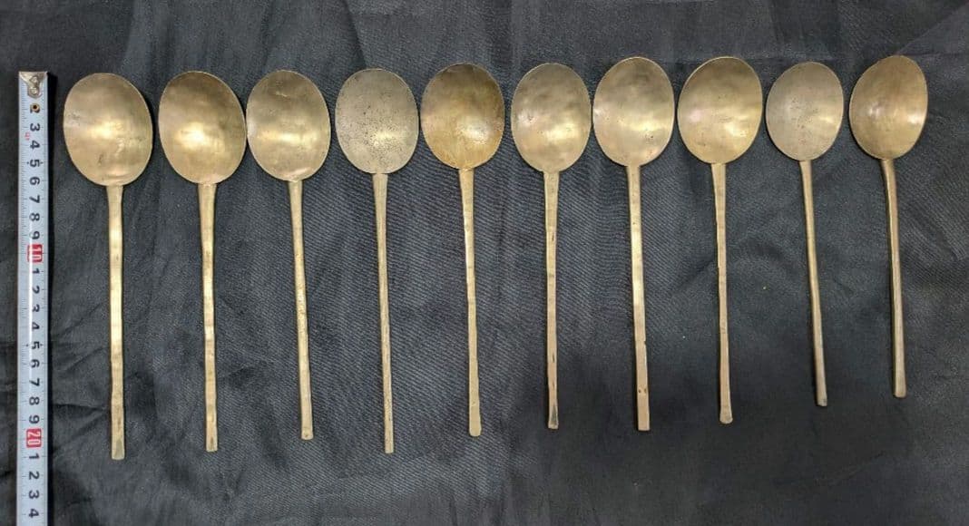 スッカラ　韓国　スプーン アンティーク 真鍮 ブラス 古道具 くらし　レトロ