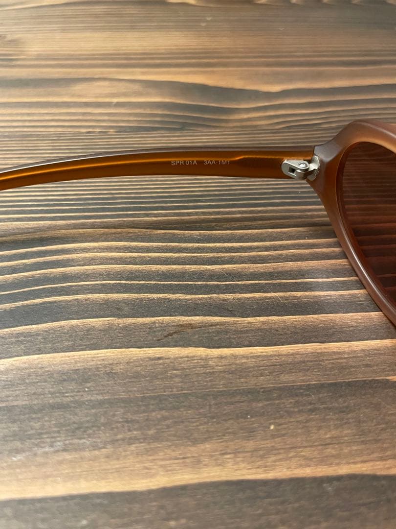 小物 SS2000 Prada Infinity sunglasses