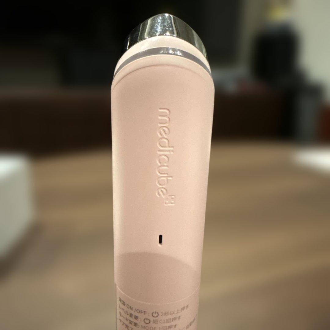 美顔器 medicube AGE-R BOOSTER PRO
