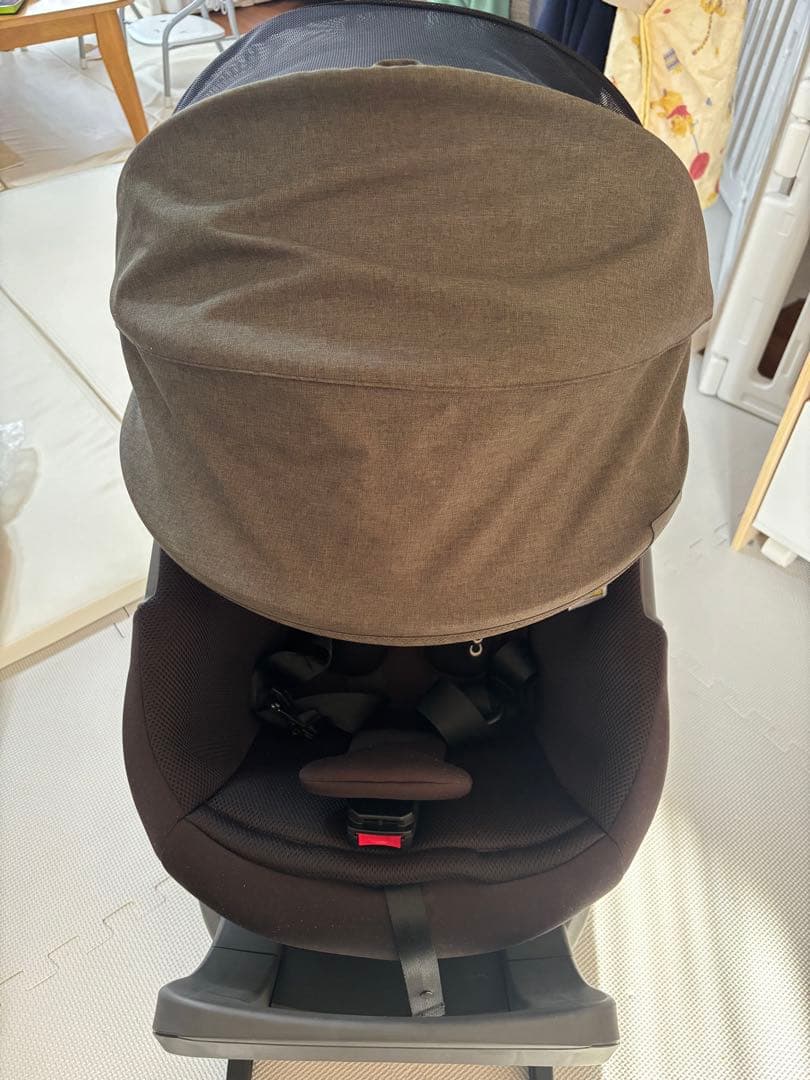 コンビ THE S (ザ・エス) ISOFIX カーキ 付属品完備