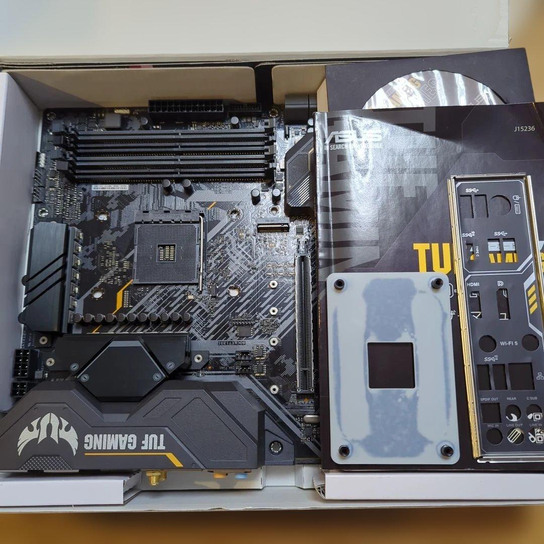ASUS TUF GAMING X570-PLUS 本体 マザーボード