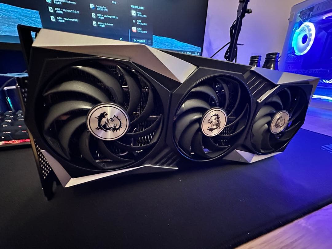 グラフィックボード・グラボ・ビデオカード msi gaming trio radeon rx6950xt