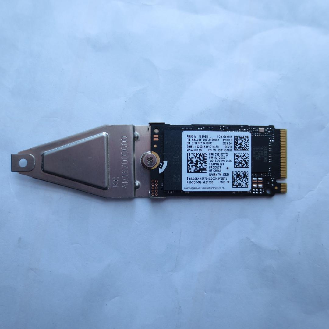 M.2 2242 NVMe SSD 1024GB 中古品
