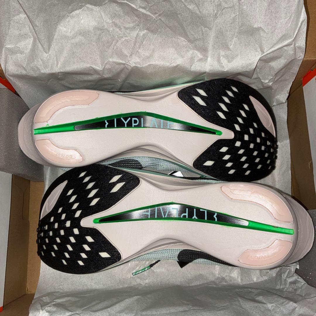 セール中！！！　NIKE ナイキ　ストリークフライ2 25cm