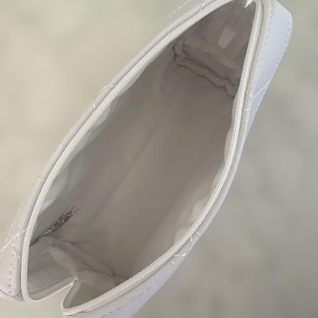 Dior スノーエッセンスコフレ