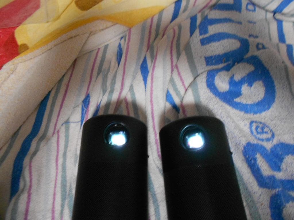 NEBULA Capsule 2台　本体のみ　映像がでるのみ確認 D4111