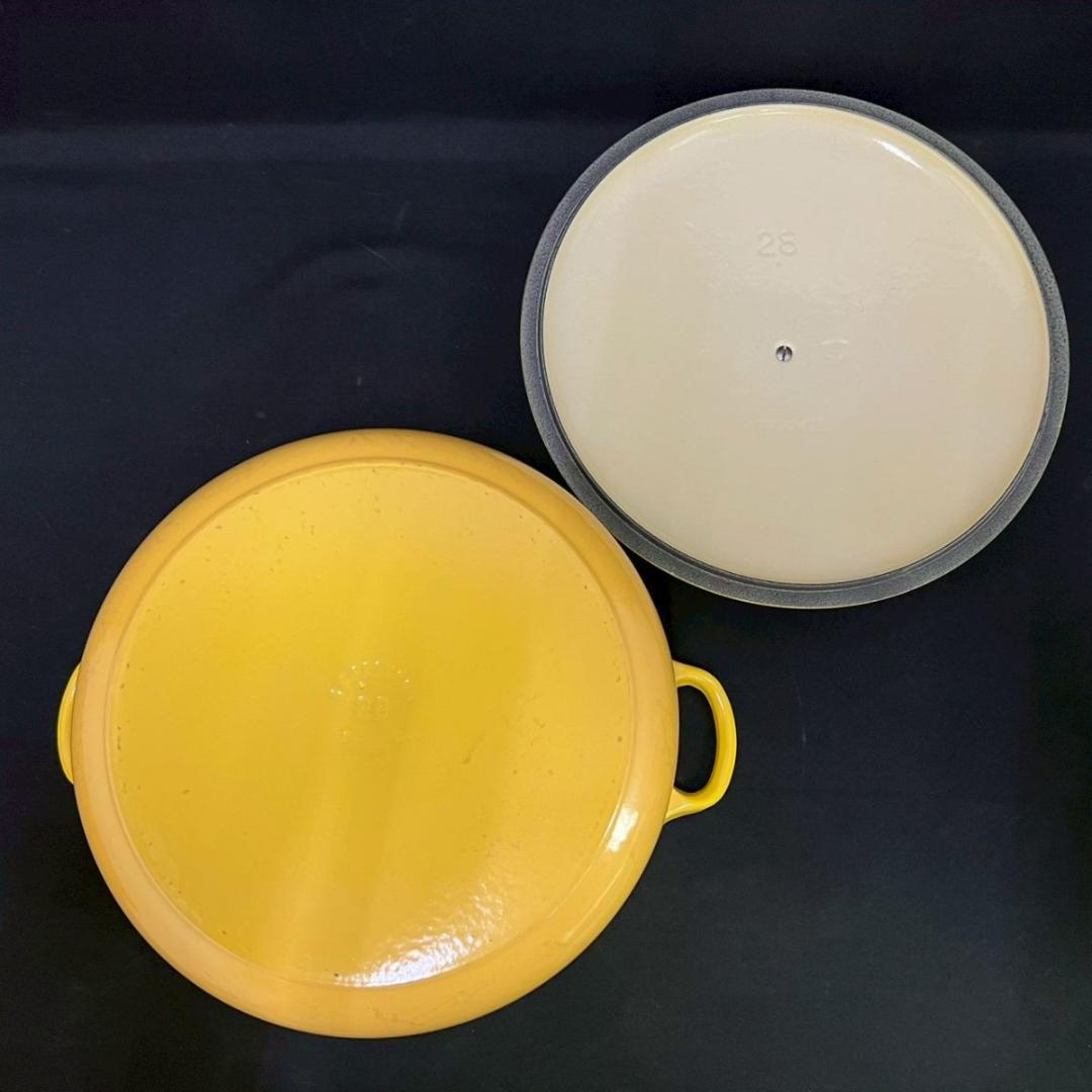 28cm 箱付き ル・クルーゼ ココット ロンド 両手鍋 イエロー