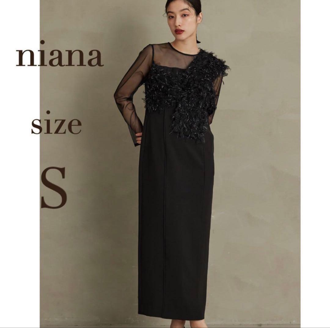 ニアナ　フリンジグリッターノットドレス　パーティ　オケージョン　ブラック