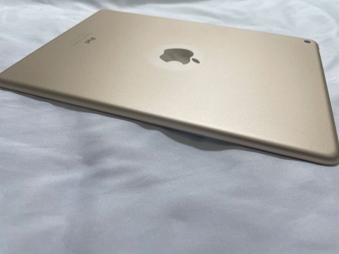 iPad Air2 A1566 64GB Wi-Fiモデル　アイパッド　エアー2