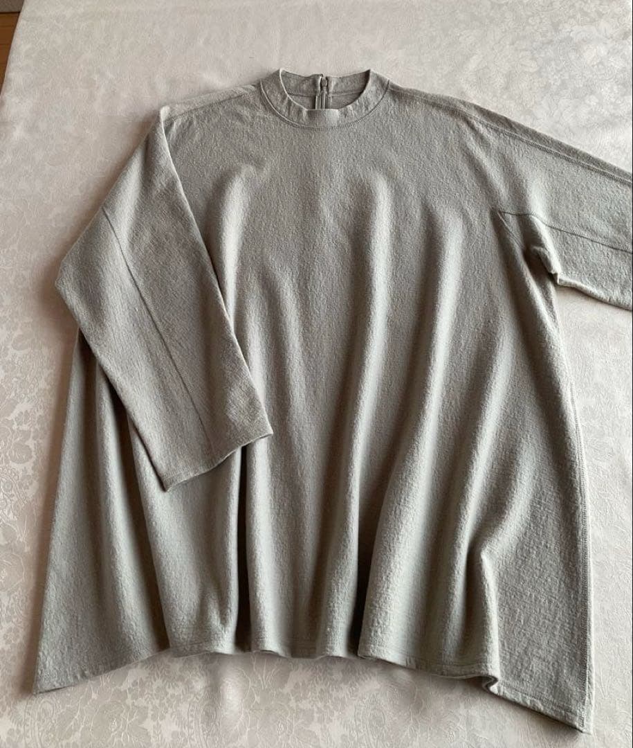 ヨーガンレール　薄手フエルト　プルオーバー　2023