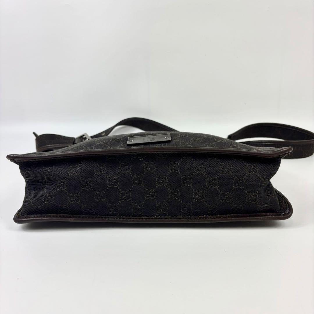 グッチ メッセンジャーバッグ GGキャンバス レザー A4収納 ブラウン