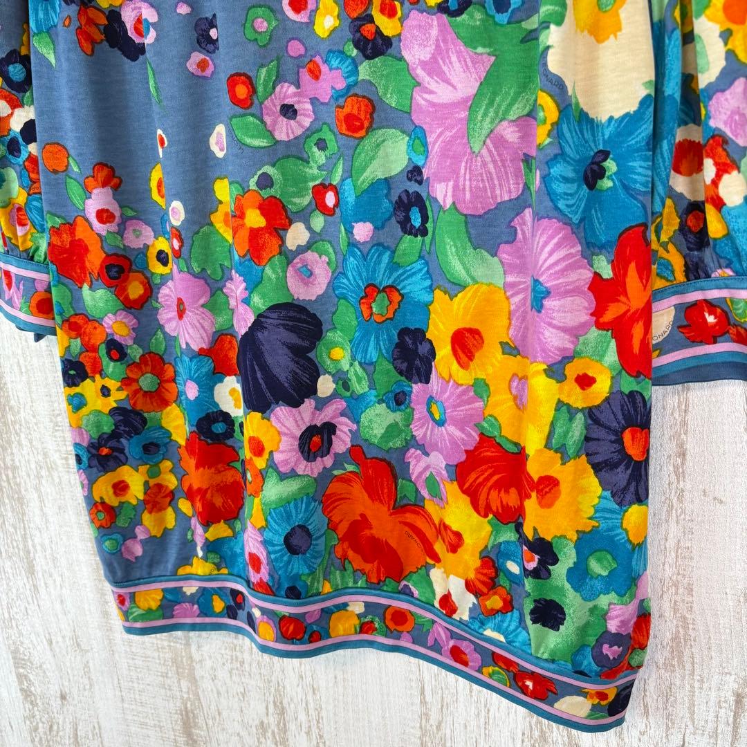 美品 レオナール カラフル フラワー 花柄 総柄 半袖 カットソー ブルー