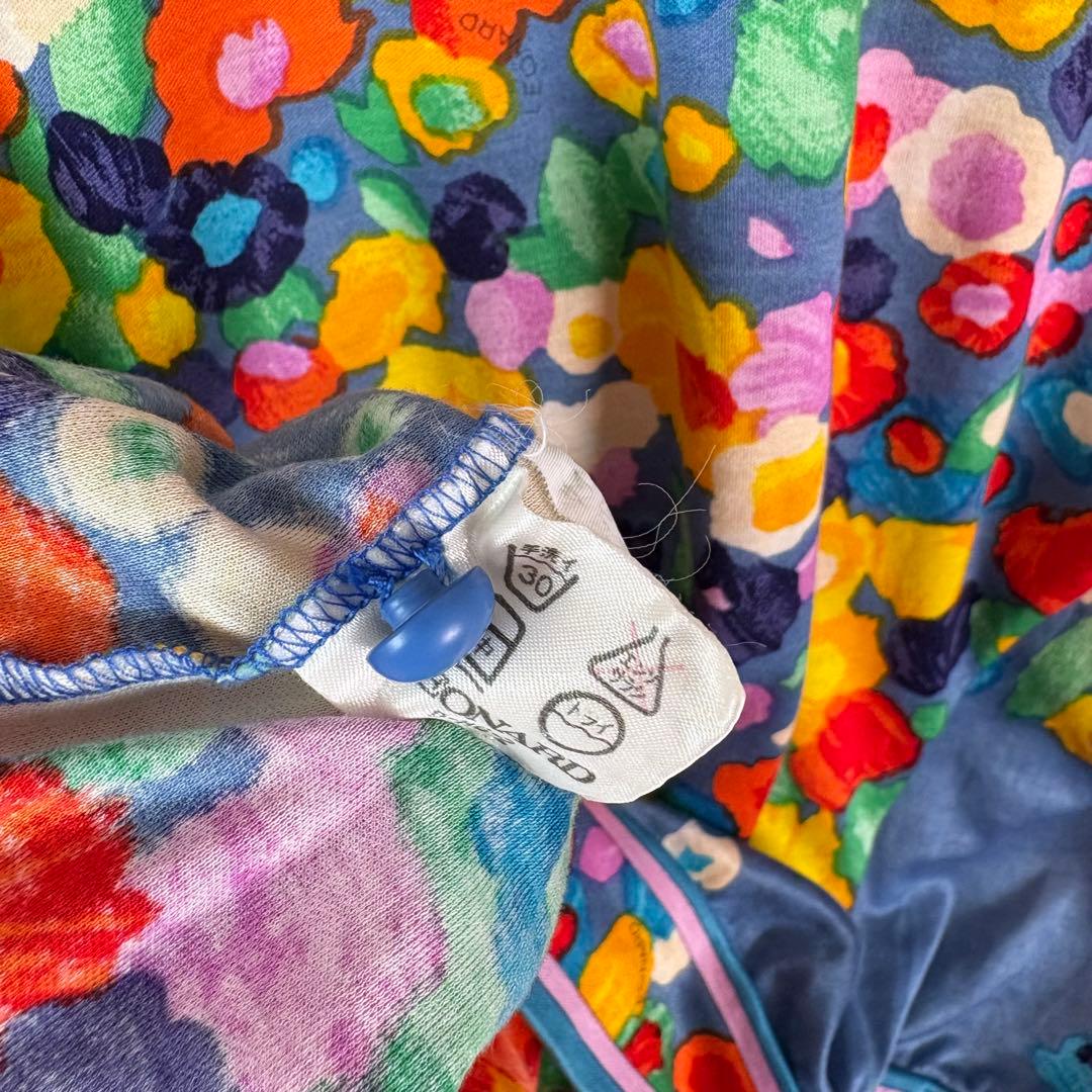 美品 レオナール カラフル フラワー 花柄 総柄 半袖 カットソー ブルー